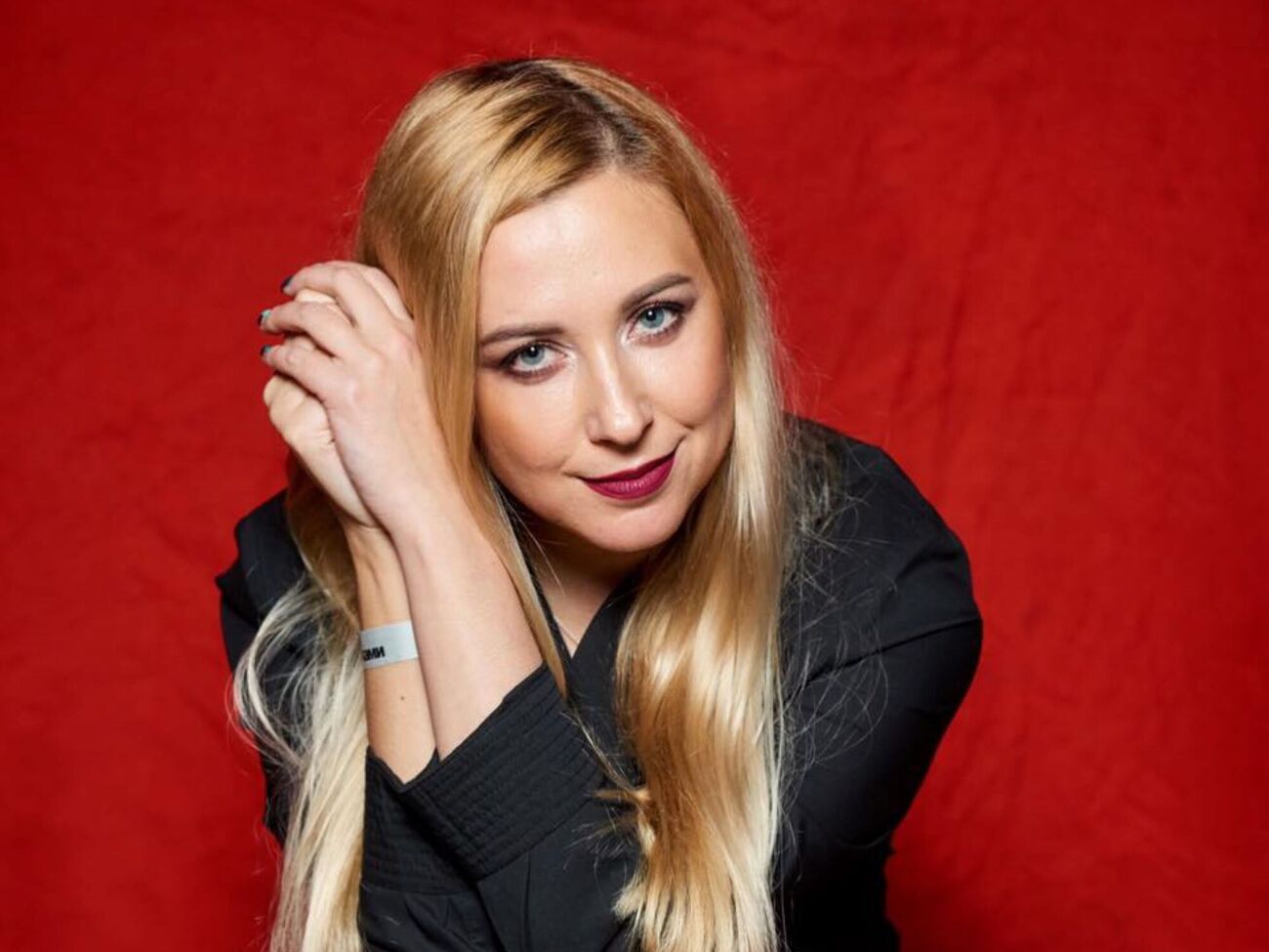 Тоня Матвієнко народила дочку Уляну 1998 року