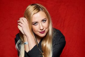 Тоня Матвієнко народила дочку Уляну 1998 року