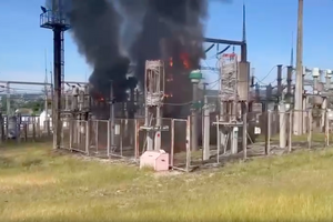 Пожежа призвела до вимкнення підстанції