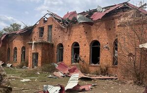 Всего за сутки россияне 16 раз обстреляли населенные пункты Донецкой области