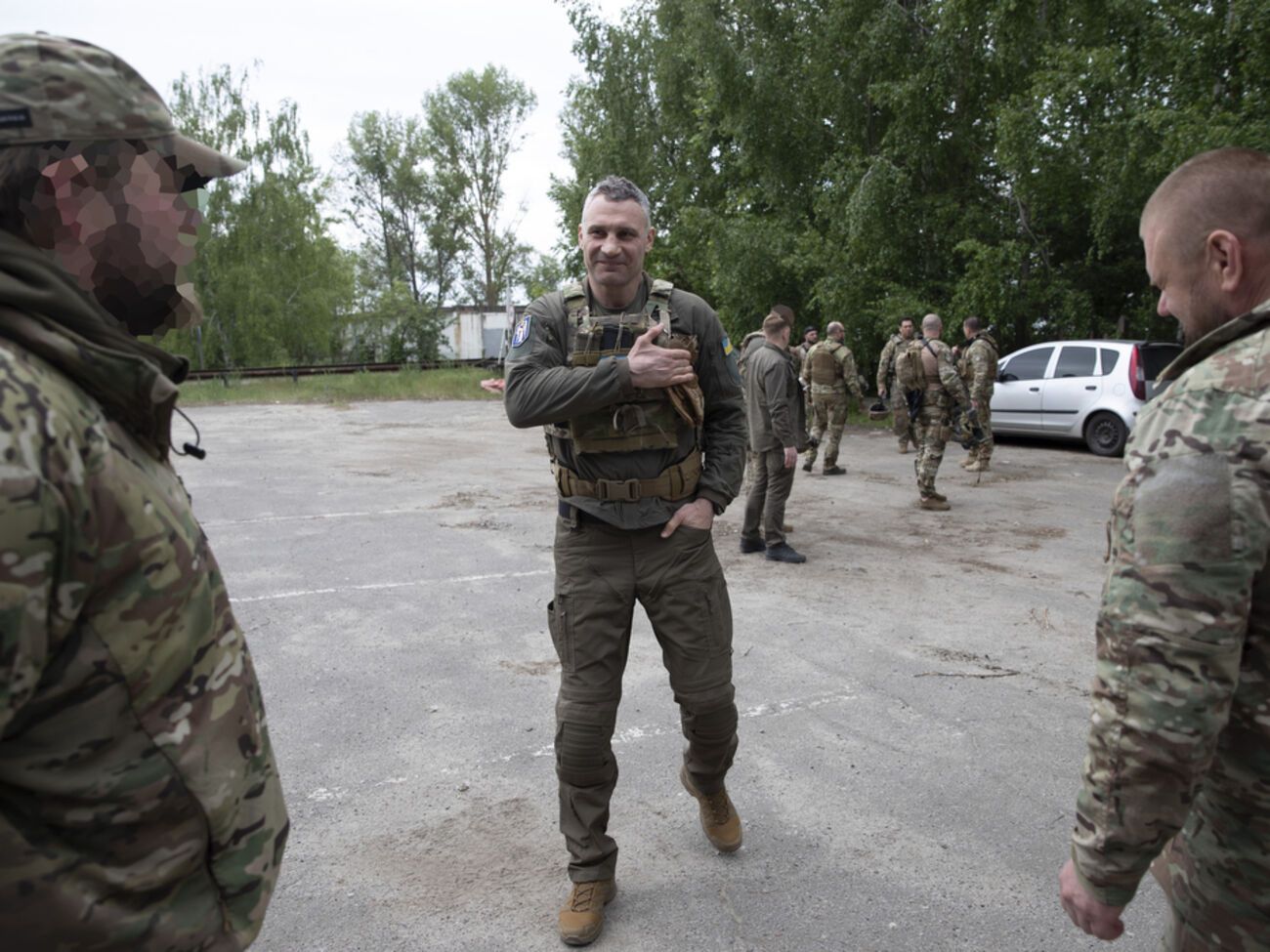 Виталий Кличко: Отвез и помощь от общины столицы, и снаряжение, которое покупаем и привлекаем в качестве благотворительной помощи