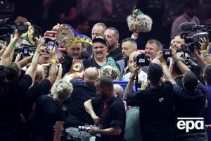 Свой титул абсолютного чемпиона мира по боксу Усик посвятил отцу