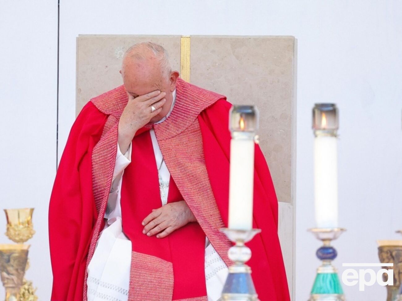 Папа Франциск по новым правилам Ватикана в отдельных случаях будет лично решать, что является чудом, а что нет