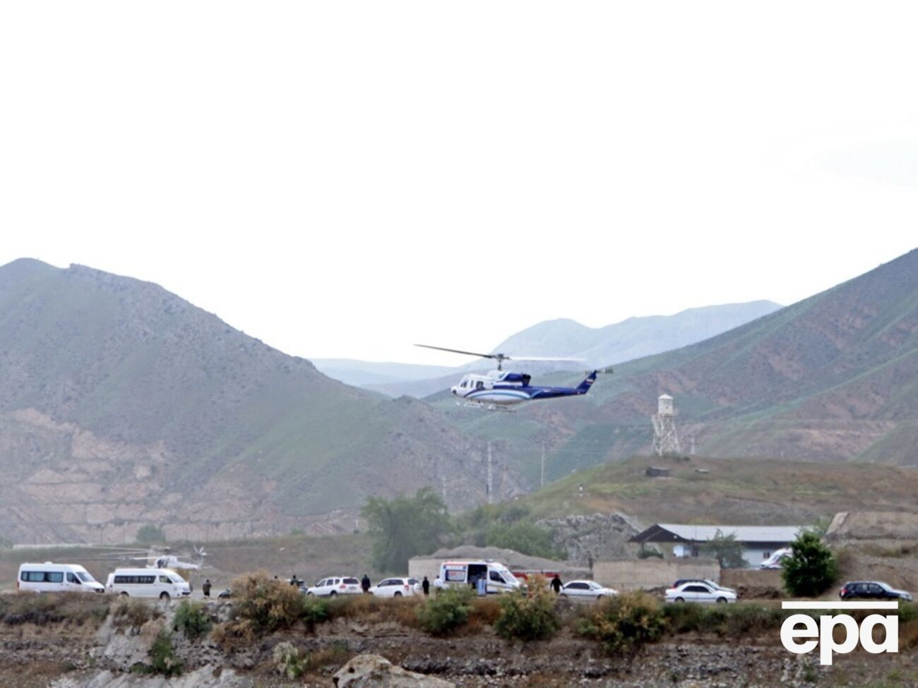 Раиси летел на вертолете Bell 212