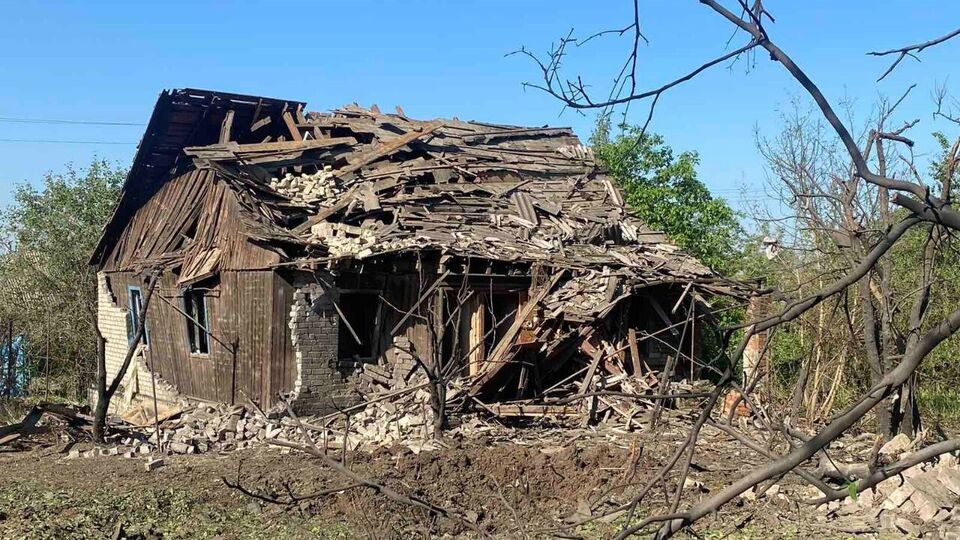 Всего за сутки россияне 18 раз обстреляли населенные пункты Донецкой области