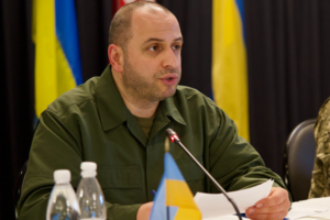 В СНБО опровергли информацию о вероятной отставке Умерова с должности министра обороны Украины