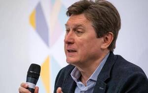 Среди западных элит доминирует позиция, что начинать переговоры с Россией следует только тогда, когда Путин поймет, что не сможет выиграть войну