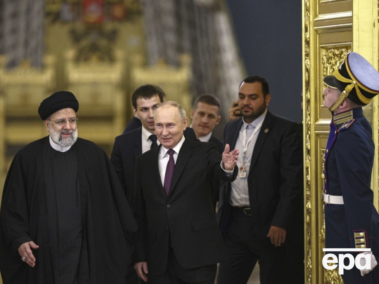 При Раиси Иран существенно сблизился с Россией и поставлял ей оружие для войны против Украины