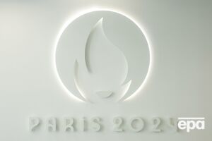 Мэр Парижа говорила, что россиянам в городе рады не будут