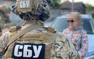 Співробітники української спецслужби затримали підозрювану у власному помешканні ще на початковому етапі її співпраці з ворогом