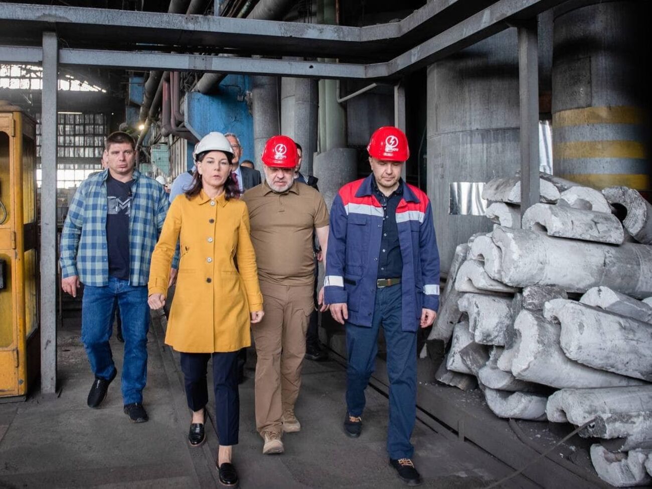 Бербок супроводжував глава Міненерго Галущенко