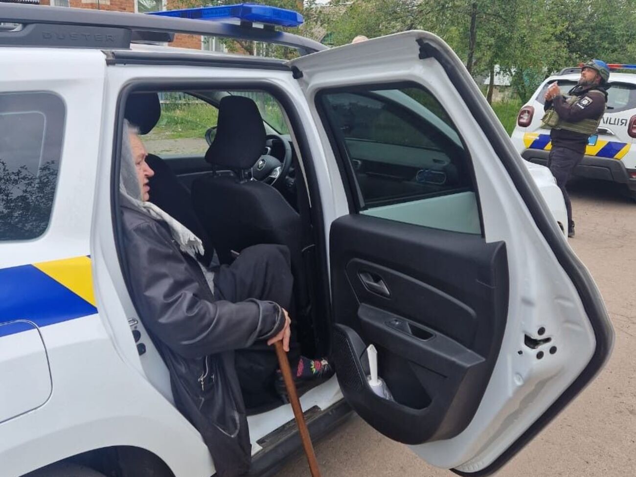 Із липецького та вовчанського напрямків евакуювали вже 10 700 осіб, зазначили у Харківській ОВА