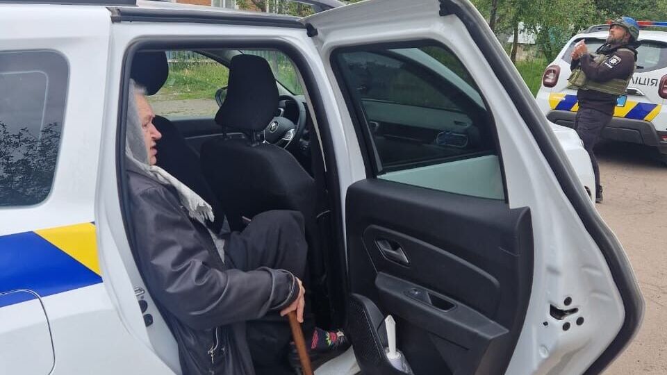 Із липецького та вовчанського напрямків евакуювали вже 10 700 осіб, зазначили у Харківській ОВА