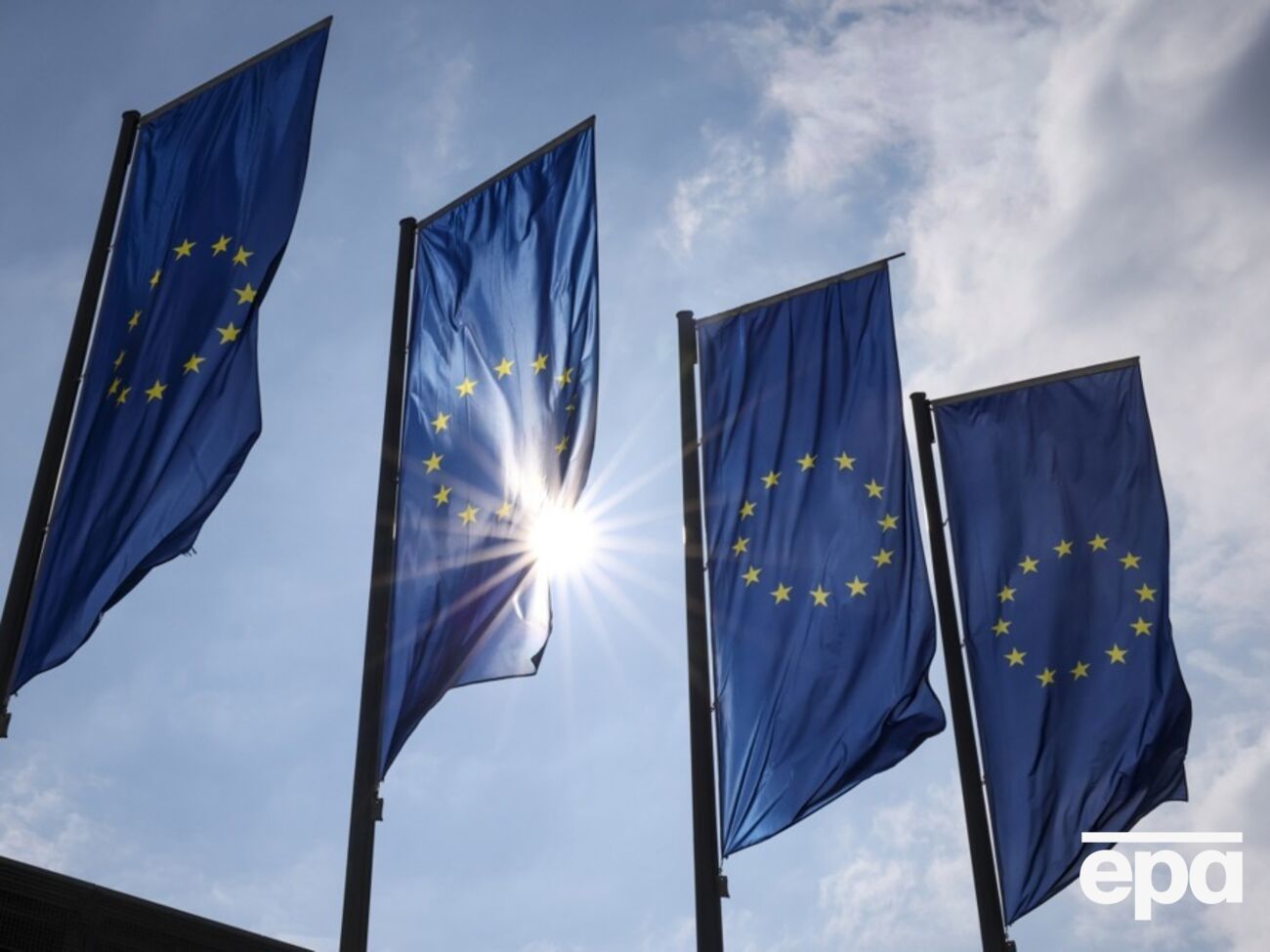 ЄС передаватиме Україні кошти від активів РФ двічі на рік