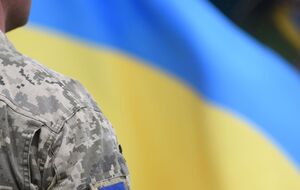 Работодатель должен самостоятельно определить стратегически важных для бизнеса работников и ежемесячно платить по 20 тыс. грн военного сбора за каждого – Наталуха