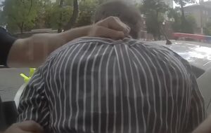 Патрульные полицейские задержали 37-летнего мужчину неподалеку от места происшествия