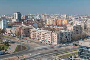 Російські окупанти регулярно обстрілюють Харків та область із різних видів озброєння