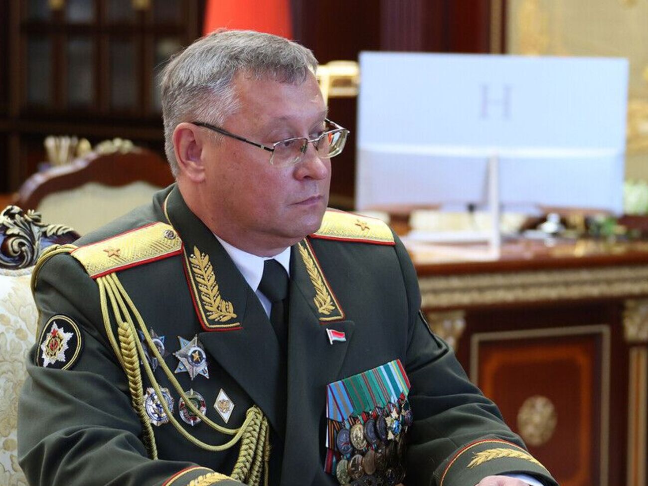 Муравейко был ранее в том числе замначальника Генштаба ВС Беларуси