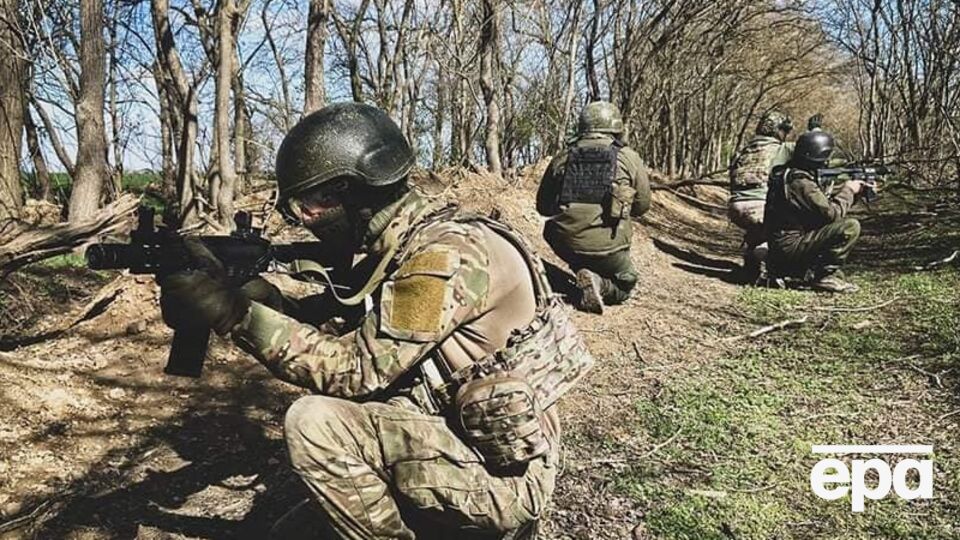 Силы обороны успешно выполняют задачи в районе Крынок, населенный пункт ВСУ не оставили, заявил Плетенчук