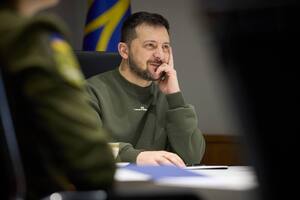 Президент отметил, что ВСУ за сутки лишили РФ двух самолетов