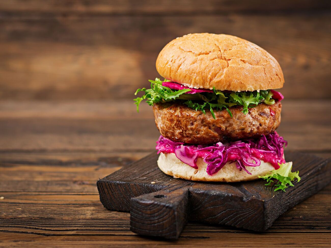 В этом рецепте Клопотенко использовал краснокочанную капусту