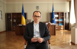 Малюська зазначив, що заяви подало приблизно 4,3 тис. засуджених