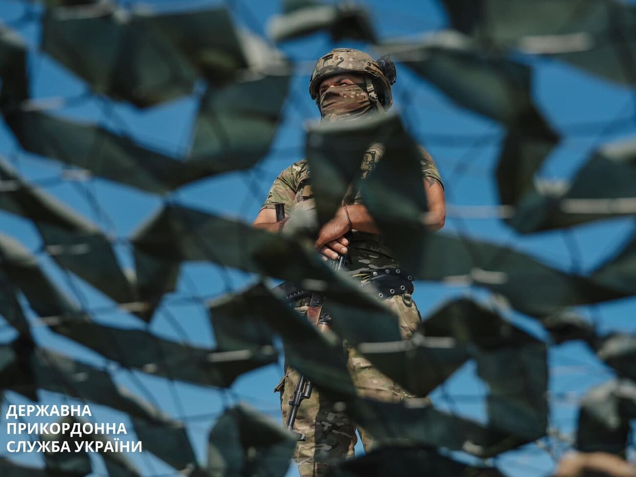 Прикордонник встиг зробити попереджувальні постріли, стверджує Глагола