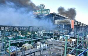 По последним данным ОВА, в результате удара по "Эпицентру" в Харькове погибли как минимум 14 человек