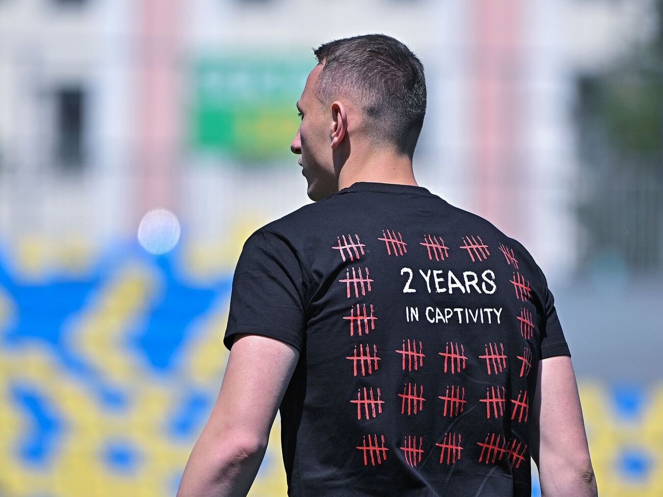 Жест является частью акции FreeMariupolDefenders в поддержку защитников Мариуполя