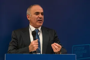 Каспаров прокоментував реакцію на загибель Раїсі