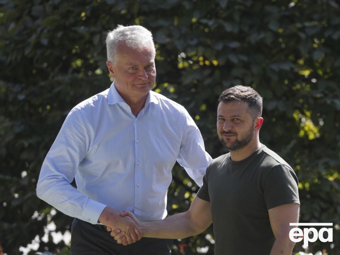 Зеленський привітав Науседу з перемогою на президентських виборах