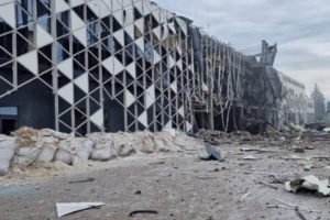 Оккупанты разрушили ракетой Х-59 терминал международного аэропорта в Запорожье