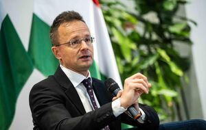 Сийярто едет на ПМЭФ не первый раз