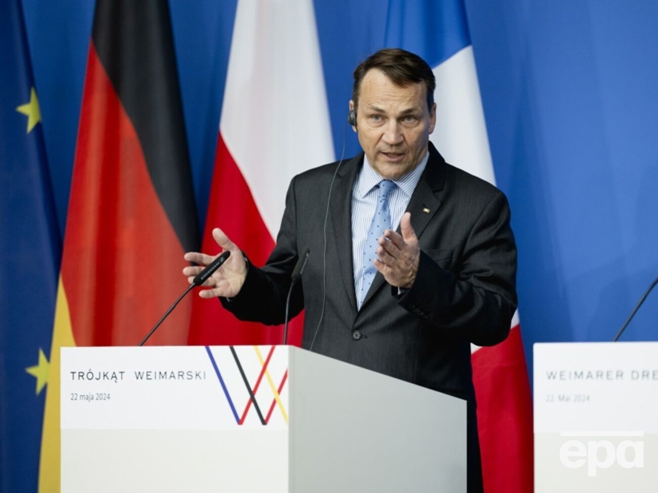 Сікорський не уточнив, яку роль буде відведено військам його країни в разі їх введення в Україну