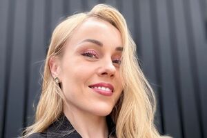 Тополя: Включаю 10 різних артистів і я на першого, третього й п'ятого скажу, що це один і той самий. Усі починають співати мелізми