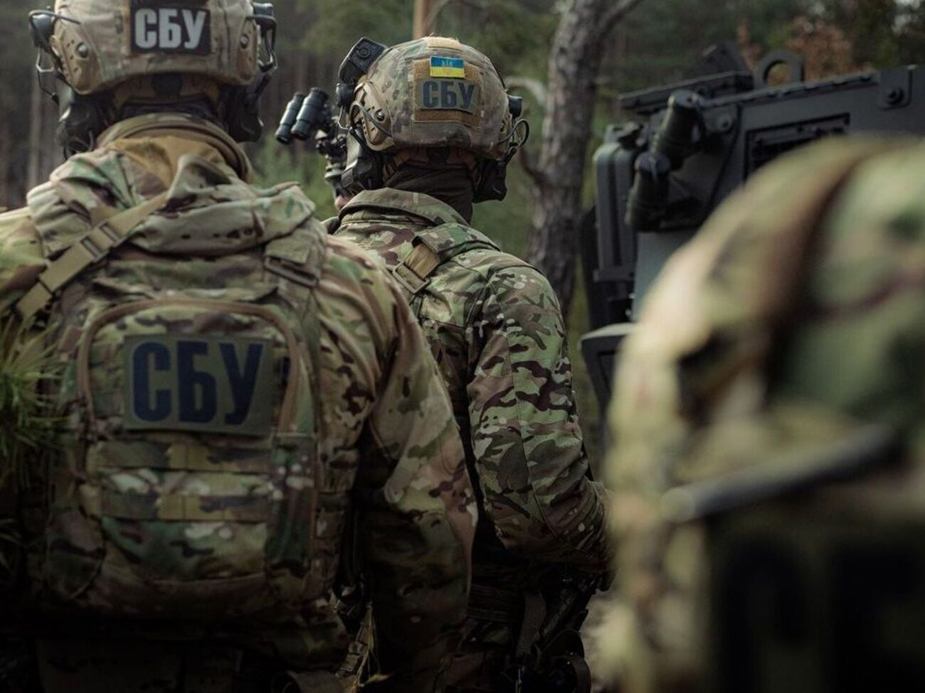 66-річну фігурантку співробітники СБУ затримали у її власному домі