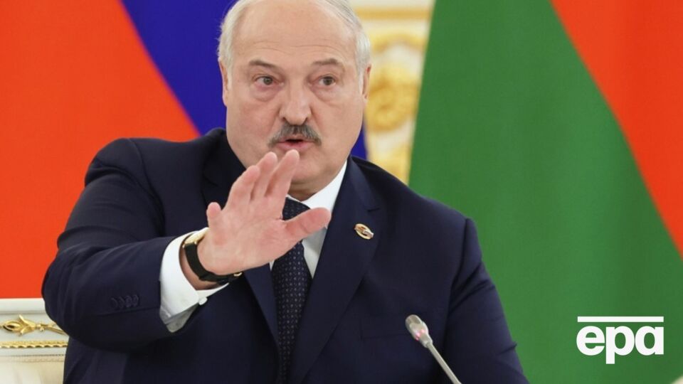 Самопровозглашенный президент Республики Беларусь Александр Лукашенко подписал закон о приостановлении действия ДОВСЕ
