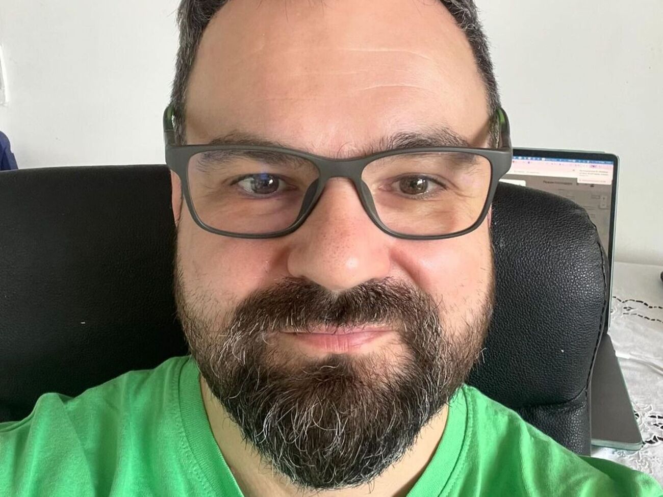 Приступа с 1993-го по 2004 год был участником группы ТНМК