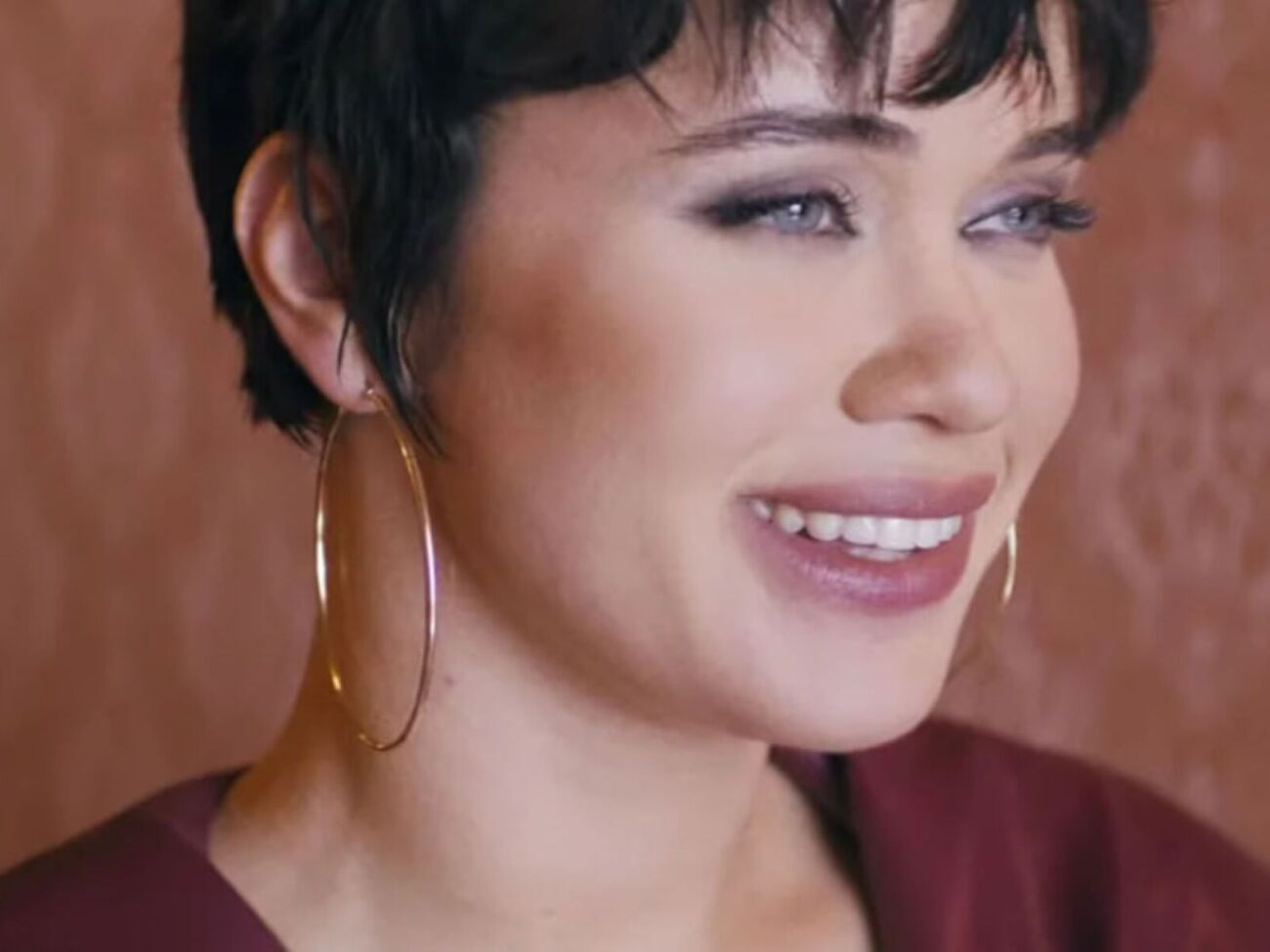 Lida Lee в новому кліпі розповіла про свою трансформацію