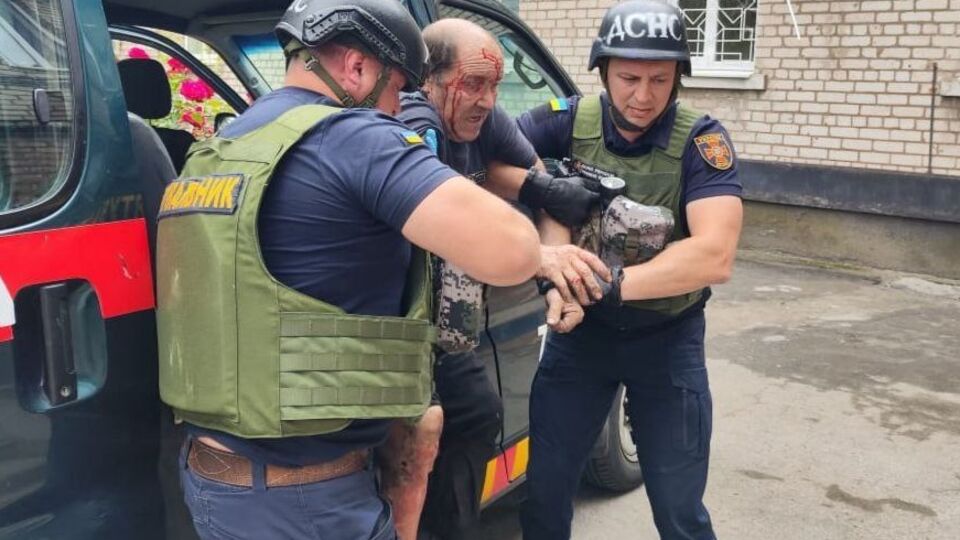 Обох постраждалих чоловіків госпіталізували