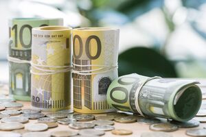 Росія й далі отримує прибутки, попри накладені санкції