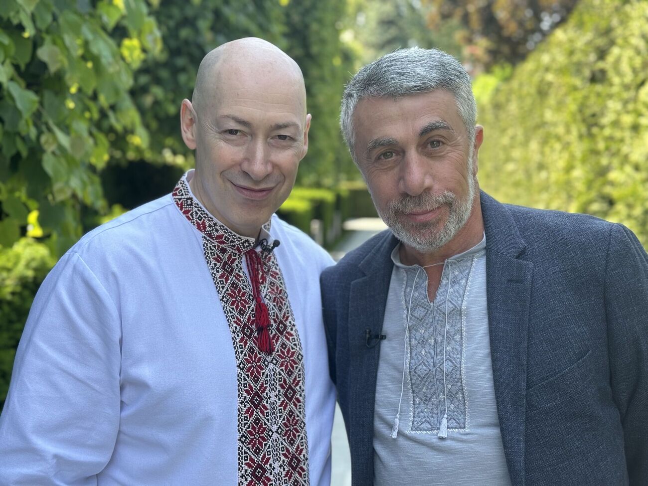 Гордон и Комаровский обсудили ситуацию на фронте и будущее Украины