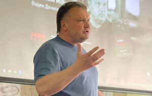 Портников и Латынина подняли тему информационных войн. Надо научно изучать Россию, чтобы воевать одновременно на поле исторической правды и идеологической полуправды