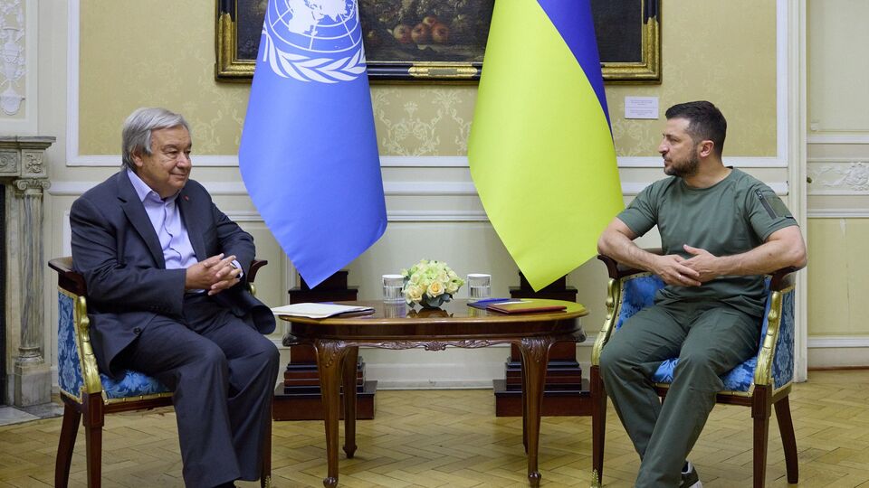 Зеленський сказав Гутеррішу, що ООН має бути частиною миротворчих зусиль