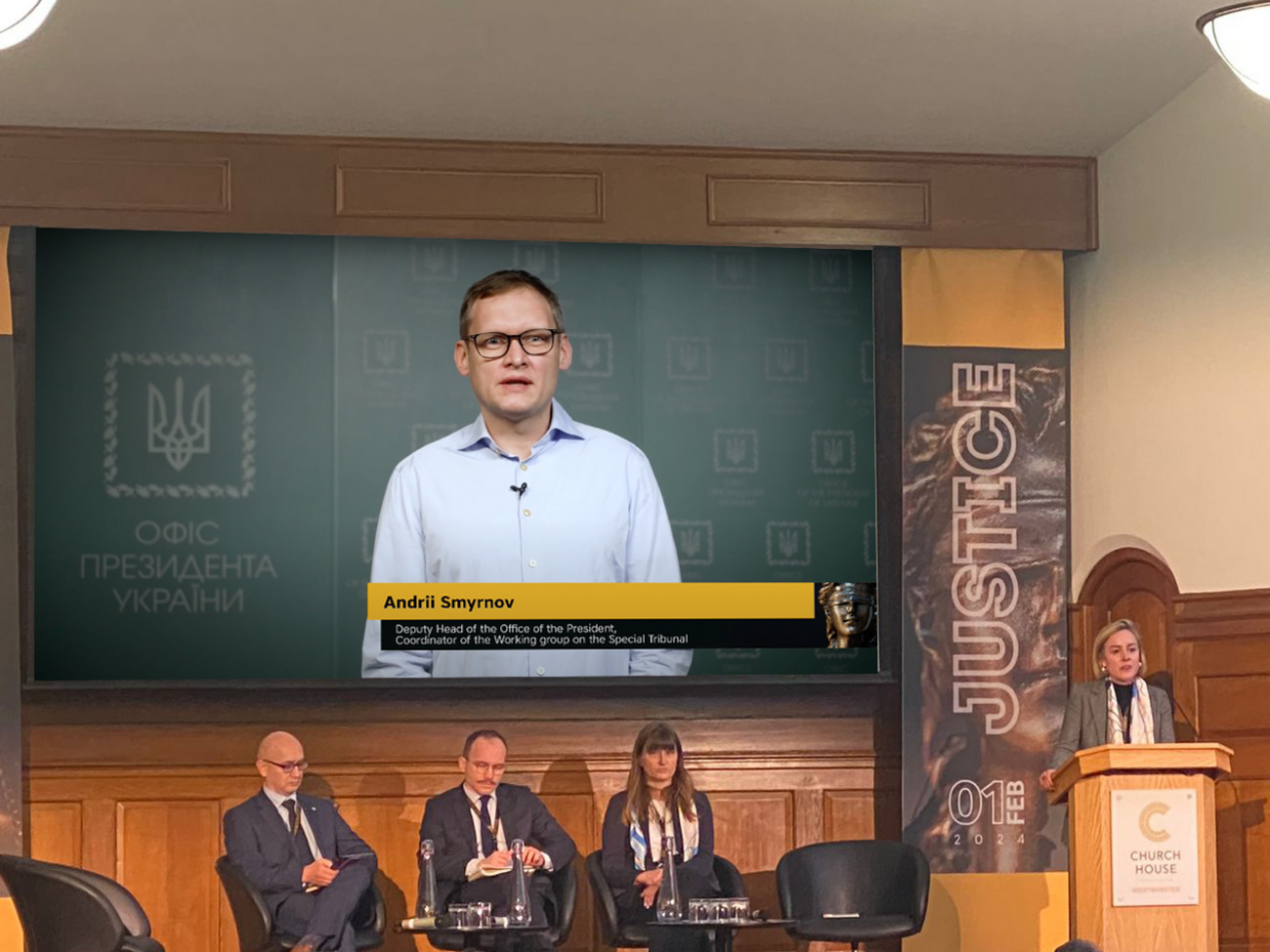 Из ОП Смирнова уволили в марте