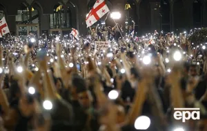 Вечером 3 мая в Тбилиси продолжились протесты