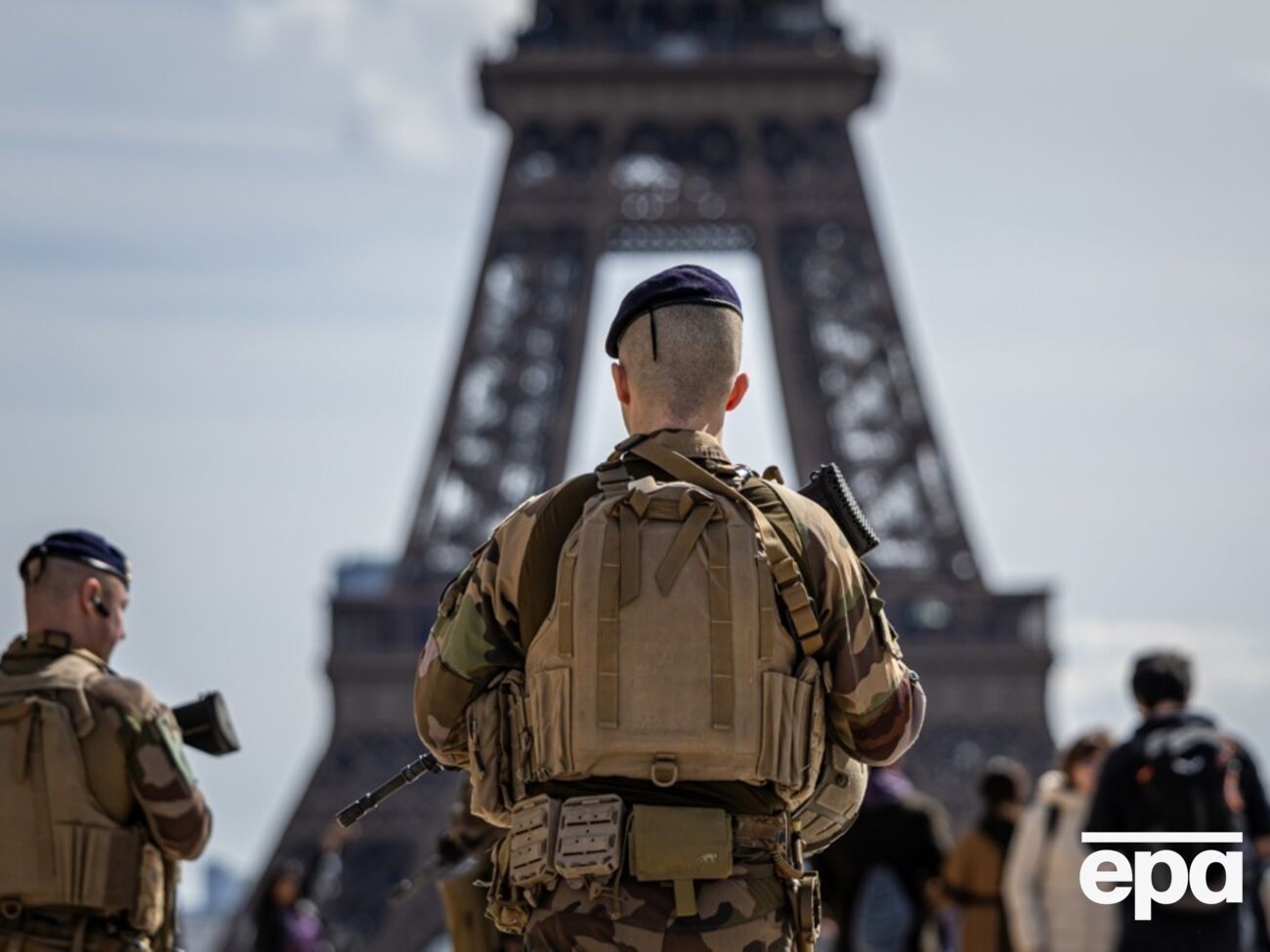 Франция готовится отправить в Украину военных инструкторов