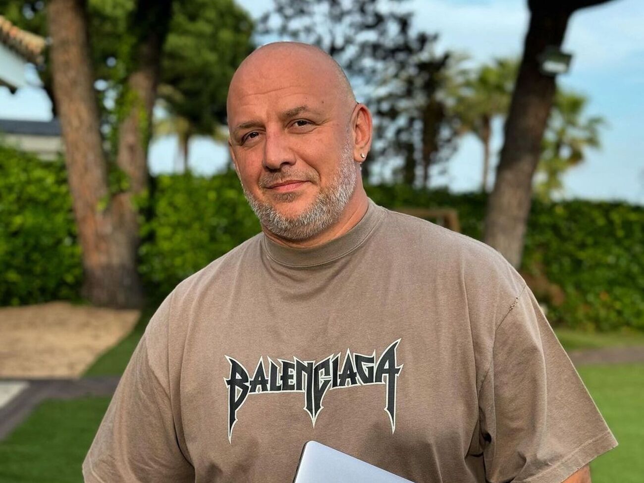 Потап призвал подписчиков не верить всему, что они читают