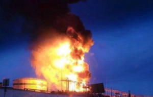 В Краснодарском крае ночью пылала нефтебаза