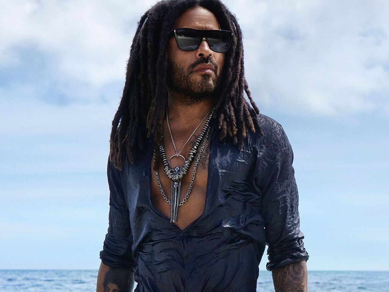 Кравиц родился 26 мая 1964 года в Нью-Йорке